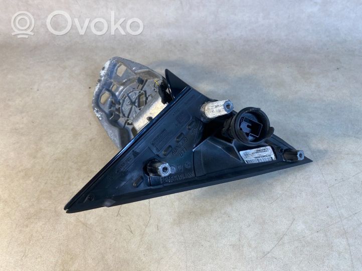 BMW 5 F10 F11 Miroir de rétroviseur de porte avant 51167321806