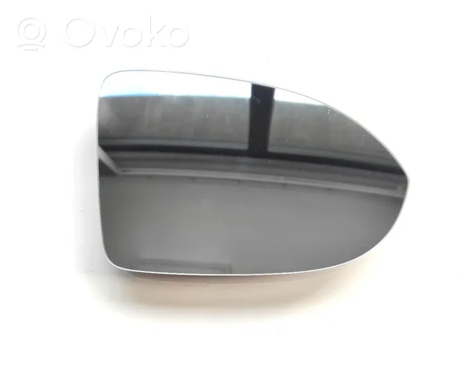 Volkswagen PASSAT B8 Wing mirror glass 3G0.857.521.A