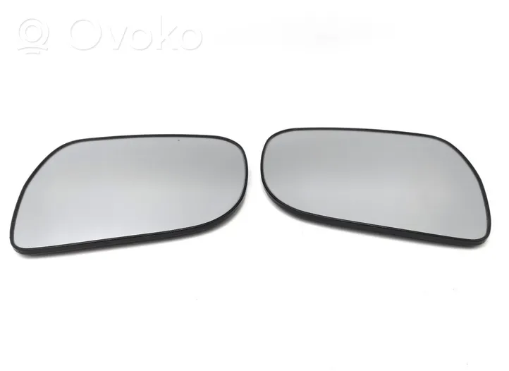 Toyota Hilux (AN120, AN130) Vetro specchietto retrovisore 87931-0K870