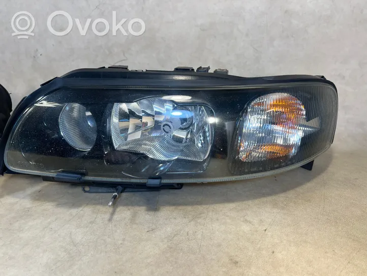 Volvo S60 Lot de 2 lampes frontales / phare 8693656