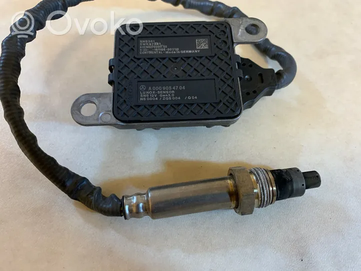 Mercedes-Benz CLS W257 Lambda probe sensor A0009054704