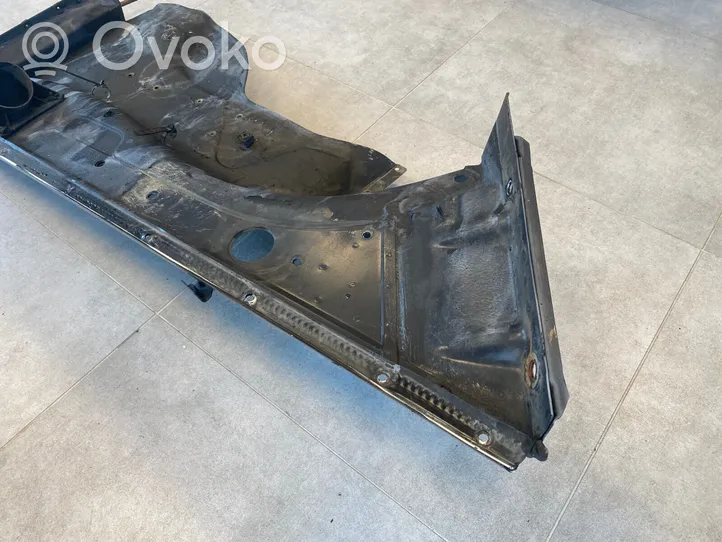 Mercedes-Benz G W461 463 Nadkole przednie A4636201950