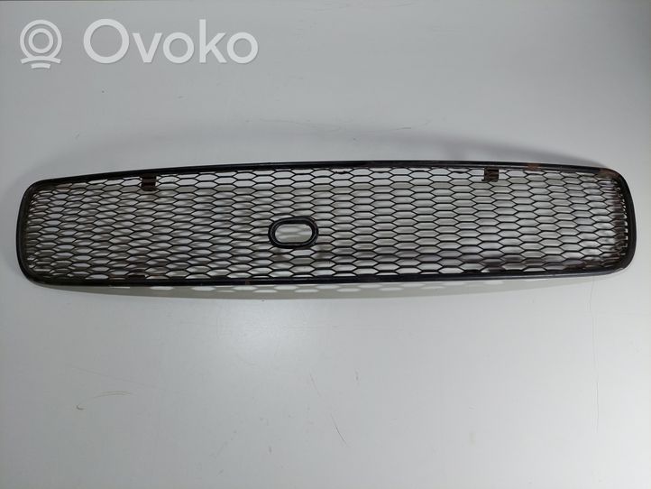 Audi A4 S4 B5 8D Atrapa chłodnicy / Grill 