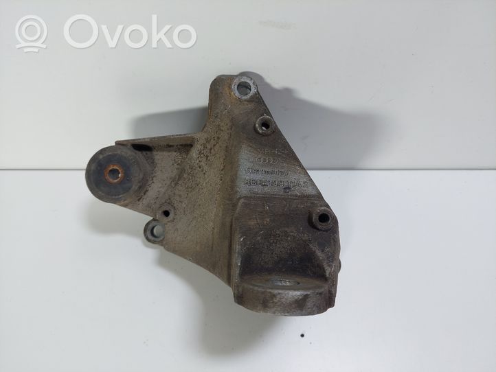 Audi A4 S4 B5 8D Support de boîte de vitesses 8D0399114S