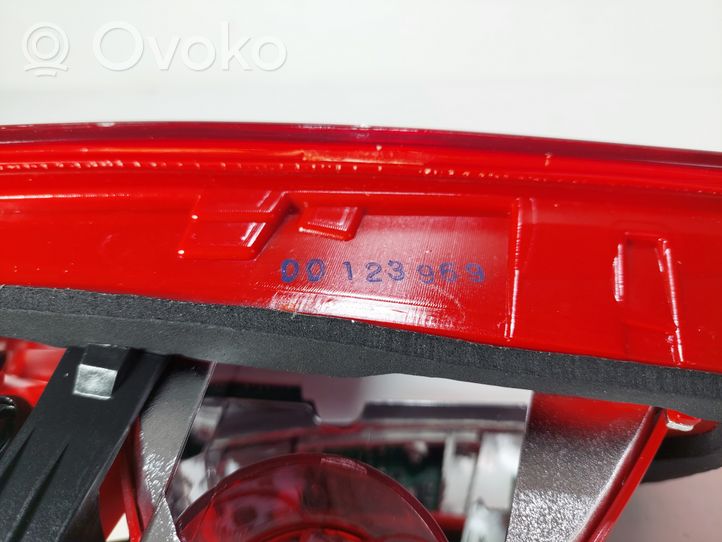 Audi A6 S6 C7 4G Takaluukun takavalot 4G5945094A