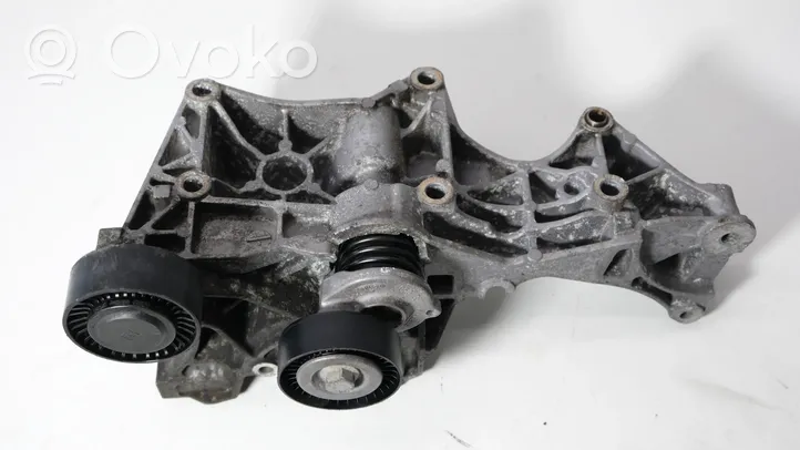 Audi A6 S6 C6 4F Support de générateur / alternateur 03G903143D