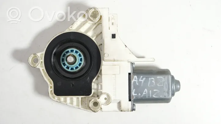 Audi A4 S4 B8 8K Takaoven ikkunan nostomoottori 8K0959812A