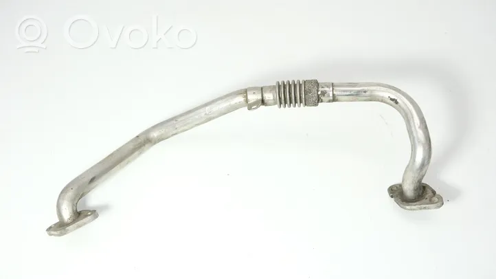 Audi A4 S4 B8 8K Linea/tubo flessibile della valvola EGR 03L131521AD