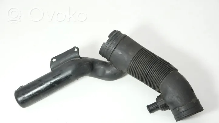 Audi A3 S3 8L Tube d'admission d'air 1J0129684