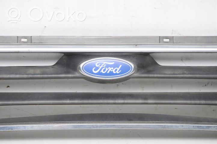 Ford Aerostar Etusäleikkö 