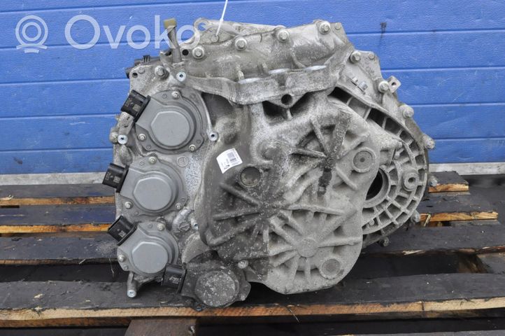 BMW 1 F40 Automaattinen vaihdelaatikko GD7-F32AG 24.00-9884617-0