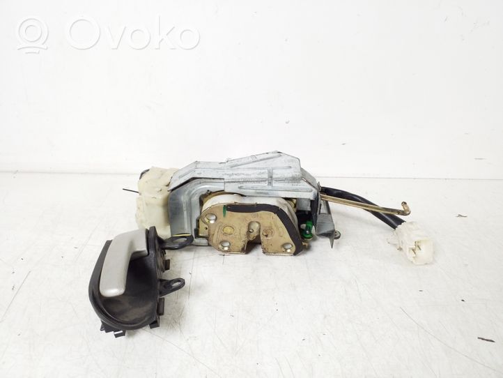 Toyota Yaris Verso Zamek drzwi przednich 69320-52180