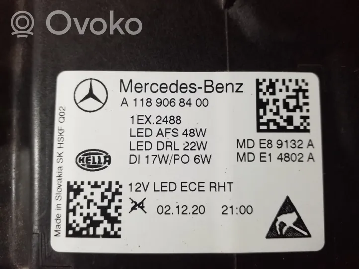 Mercedes-Benz CLA C118 X118 Priekšējais lukturis A1189068400