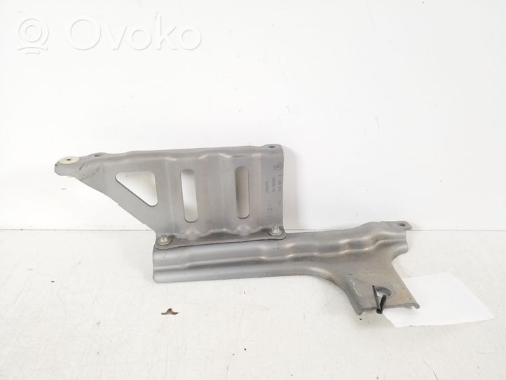 BMW X1 F48 F49 Muu korin osa 8609914