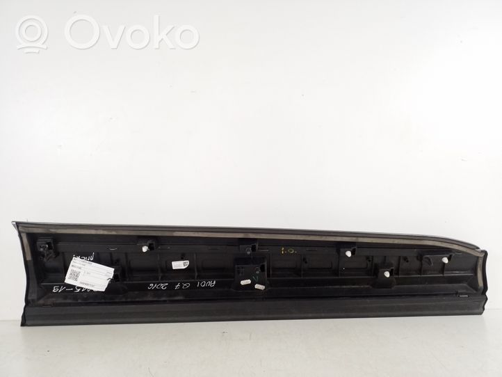 Audi Q7 4M Front door trim (molding) 4M0853959G