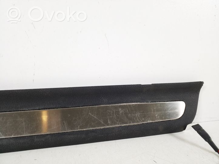 KIA Sorento Etuoven kynnyksen suojalista 85883-C5200