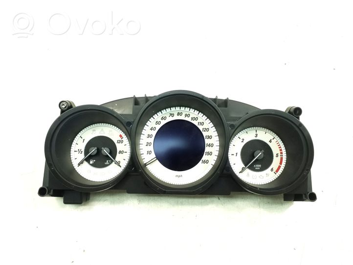 Mercedes-Benz CLS C218 X218 Speedometer (instrument cluster) A2189005503