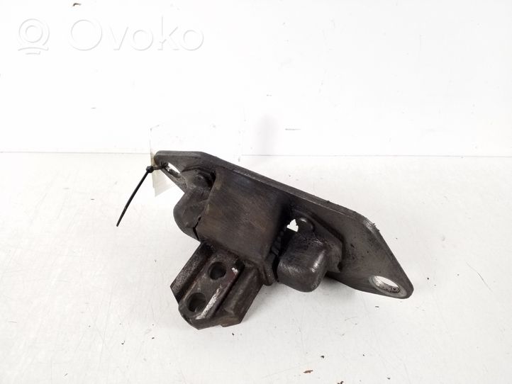 Volvo V70 Supporto di montaggio del motore 30748811