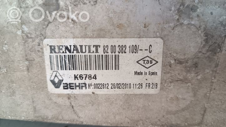 Renault Kangoo II Välijäähdyttimen jäähdytin 82200382109