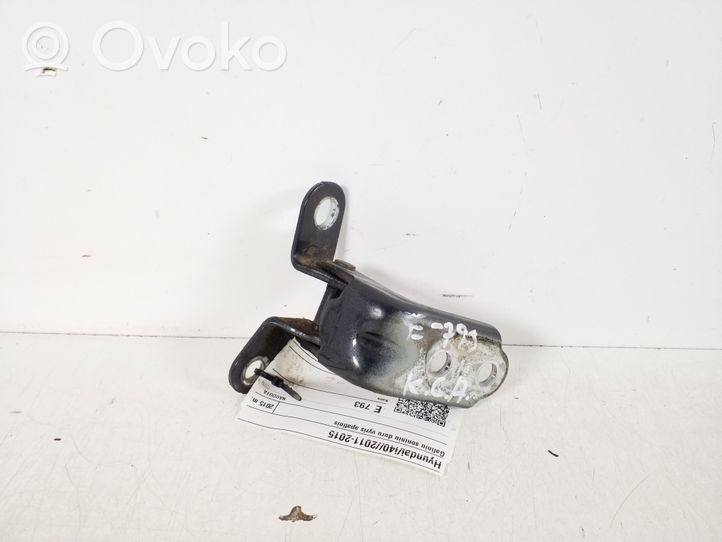 Hyundai i40 Rear door lower hinge 