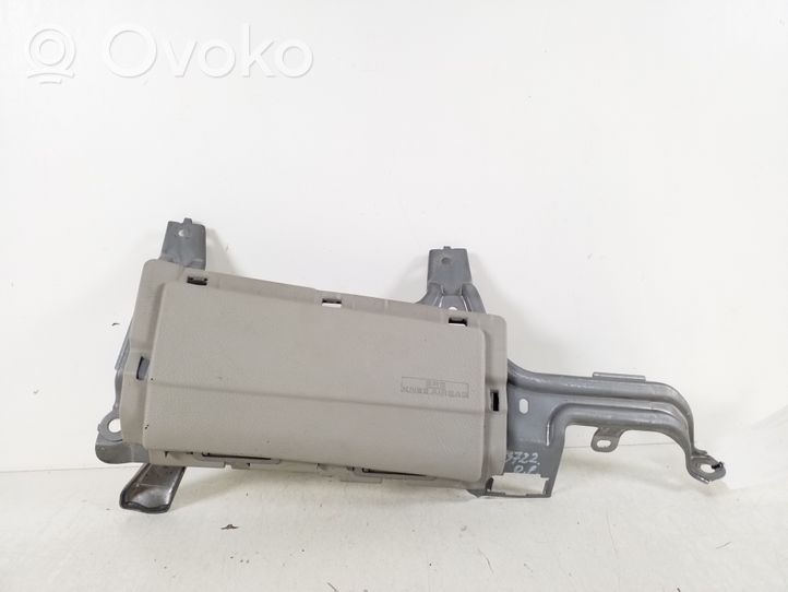 Lexus RX 330 - 350 - 400H Polviturvatyyny 73900-48010