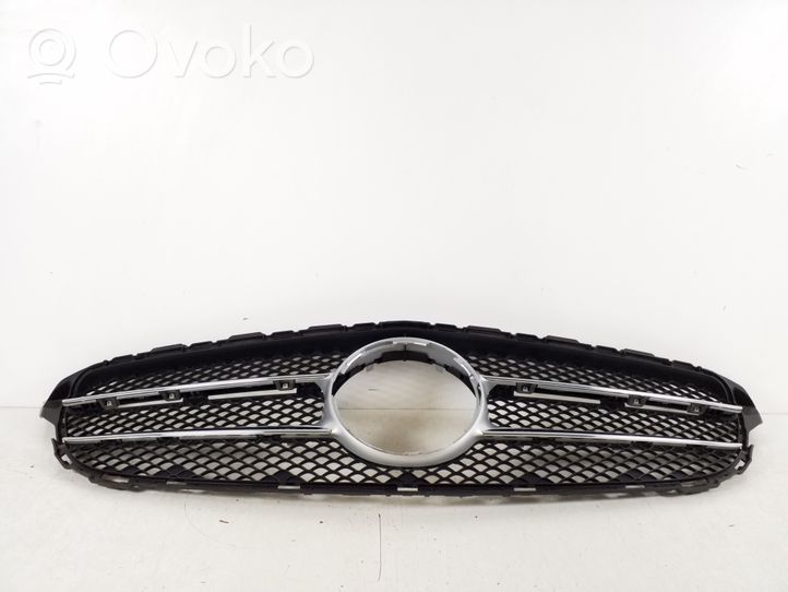 Mercedes-Benz C W205 Grille de calandre avant A2058800183