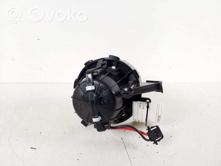 Audi A4 S4 B8 8K Motorino attuatore ricircolo aria dell’A/C U0852003