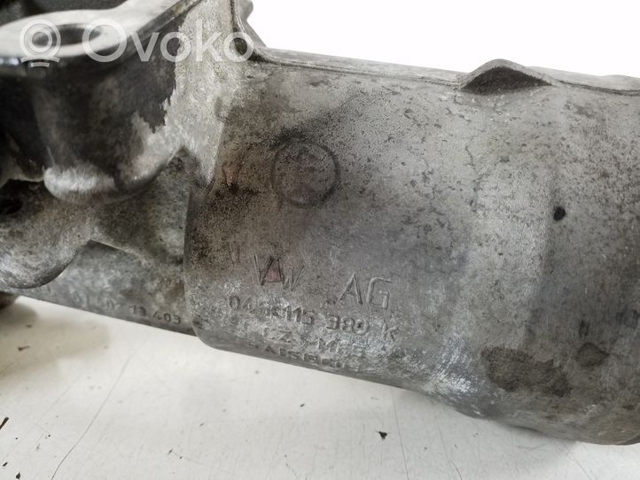 Audi A4 S4 B8 8K Supporto di montaggio del filtro dell’olio 045115389K