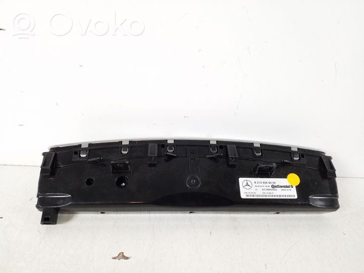 Mercedes-Benz E W213 Ilmastoinnin ohjainlaite/moduuli A2139059403