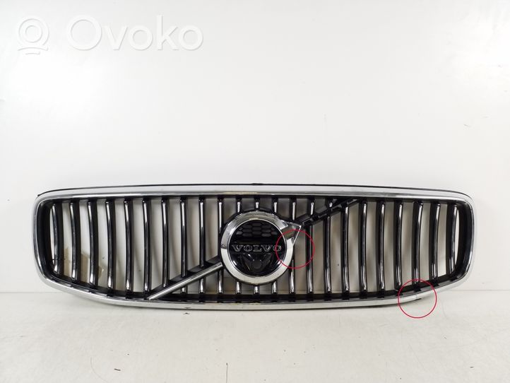 Volvo S90, V90 Griglia anteriore 31425499