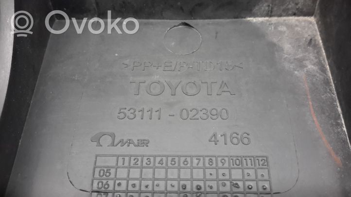 Toyota Auris 150 Atrapa chłodnicy / Grill 5311102390