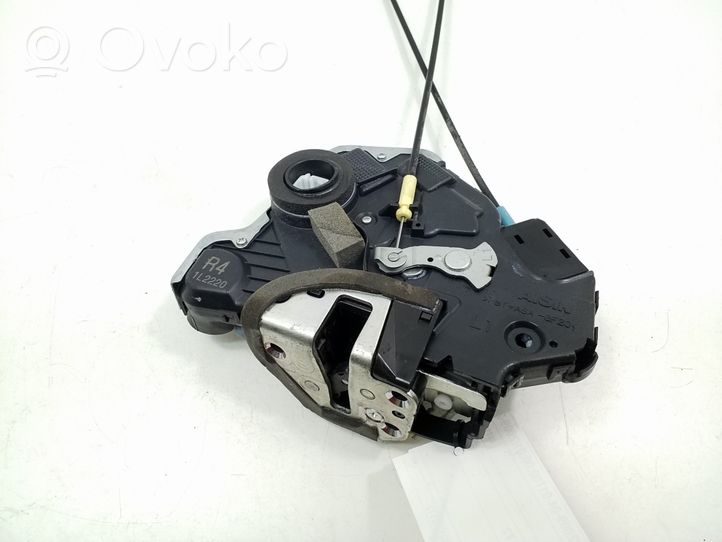 Toyota Verso Etuoven lukko 6904002240