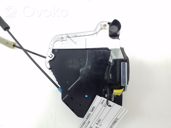 Toyota RAV 4 (XA40) Front door lock 6904060220