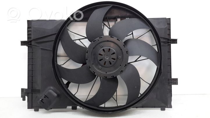 Mercedes-Benz C W203 Radiator cooling fan shroud A2035001593