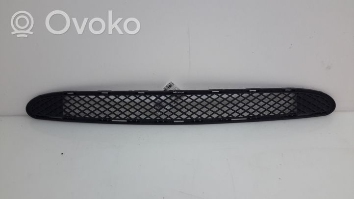 Mercedes-Benz C W203 Grille inférieure de pare-chocs avant A2038850423