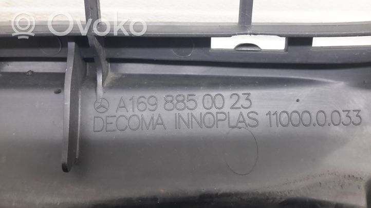 Mercedes-Benz A W169 Rejilla inferior del parachoques delantero A1698850023