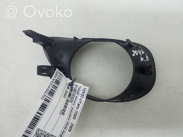 Toyota Yaris Priešrūkinio žibinto apdaila/ grotelės 814820D030