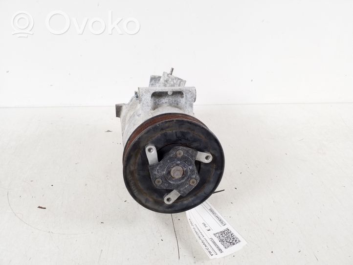 Volkswagen Caddy Air conditioning (A/C) compressor (pump) 5Q0820803J