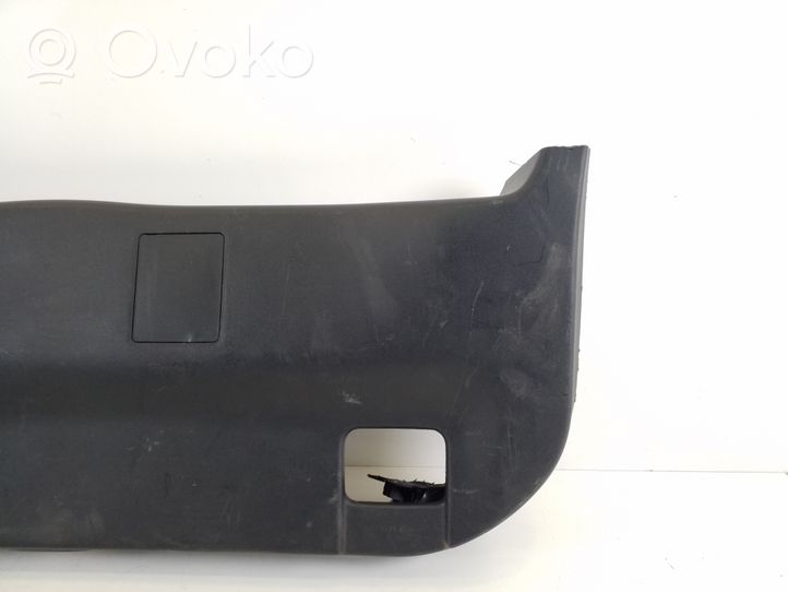 Toyota Prius (XW30) Takaluukun koristelista 6775047020