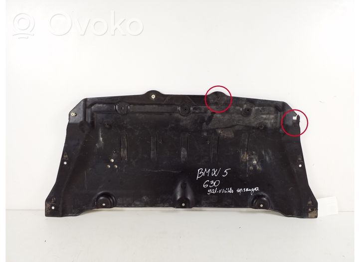 BMW 5 G30 G31 Osłona dolna silnika 51757363730