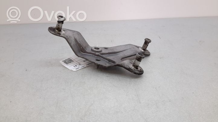 Mercedes-Benz E W211 ABS-pumpun kiinnike A2114310340