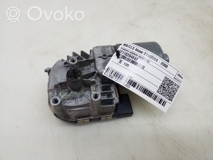 Mercedes-Benz CLS C219 Moteur d'essuie-glace A2118204842