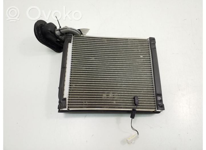 Toyota Verso Radiatore aria condizionata (A/C) (abitacolo) 8850102300