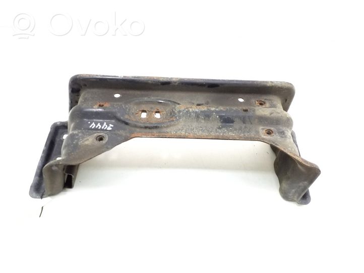 Mercedes-Benz GL X164 Gearbox mounting bracket A1662400602