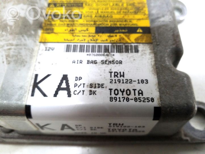 Toyota Avensis T270 Sterownik / Moduł Airbag 8917005250