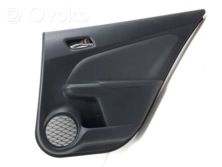 Toyota Prius (XW50) Garniture panneau de porte arrière 6763047C00