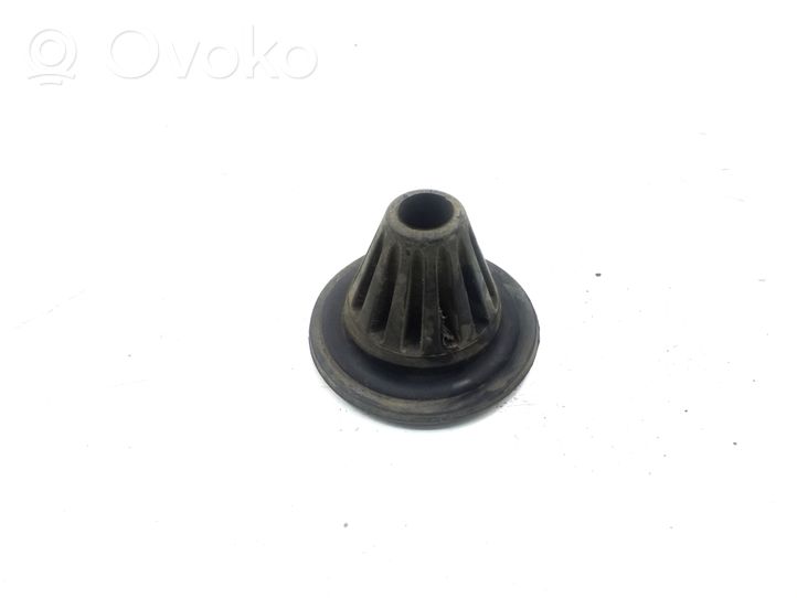 Lexus IS III XE30 Supporto per montante superiore anteriore 4825730080