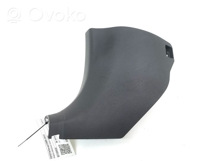 Toyota Verso Muu kynnyksen/pilarin verhoiluelementti 621120F020