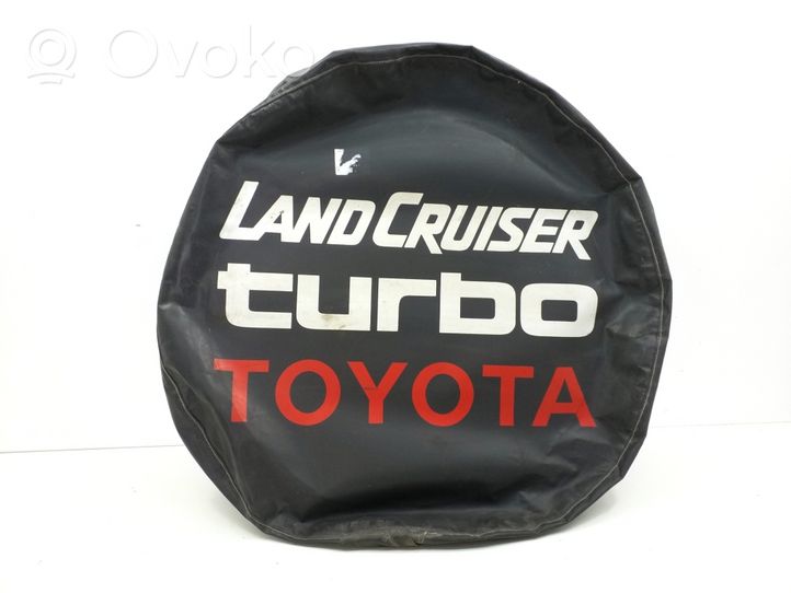 Toyota Land Cruiser (J100) Vararenkaan osion verhoilu 