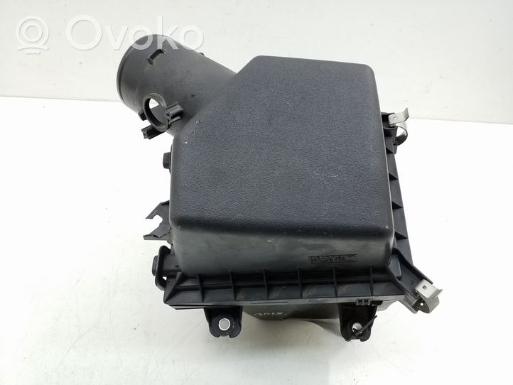 Toyota RAV 4 (XA40) Boîtier de filtre à air 1770036320